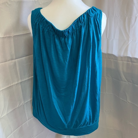 LOFT Blue Sleeveless Relaxed Blouse - Picture 3 of 7